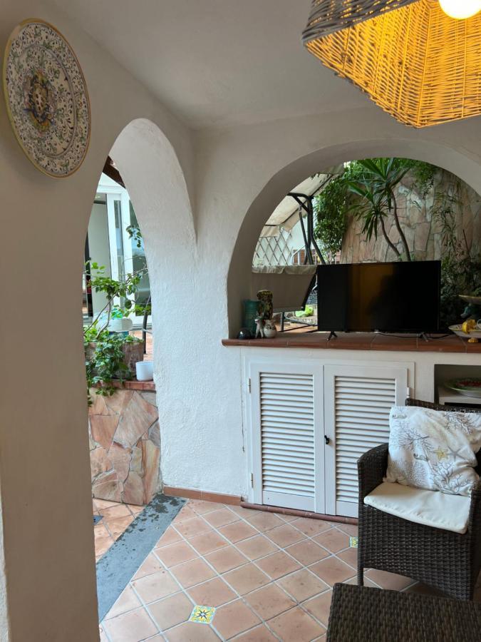 Maison Mele Ischia Exteriör bild